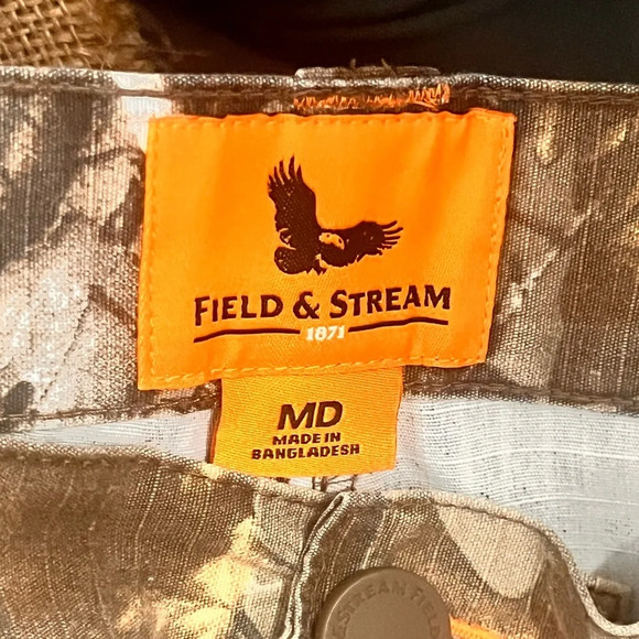 Men’s Field & Stream Camo Pants - Picture 2 of 11